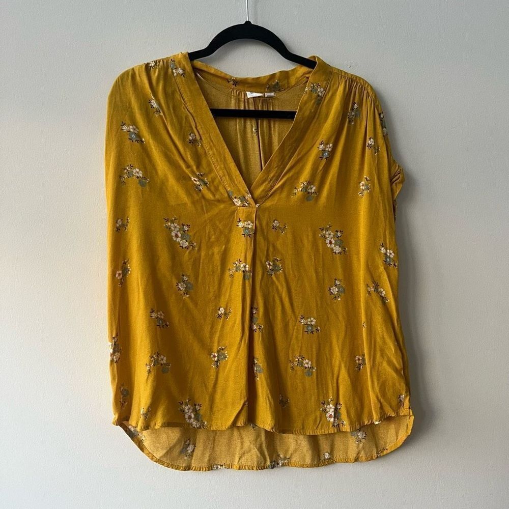 GAP Womens Short Sleeves V-Neck High Low Hem Floral Yellow Blouse Size Large